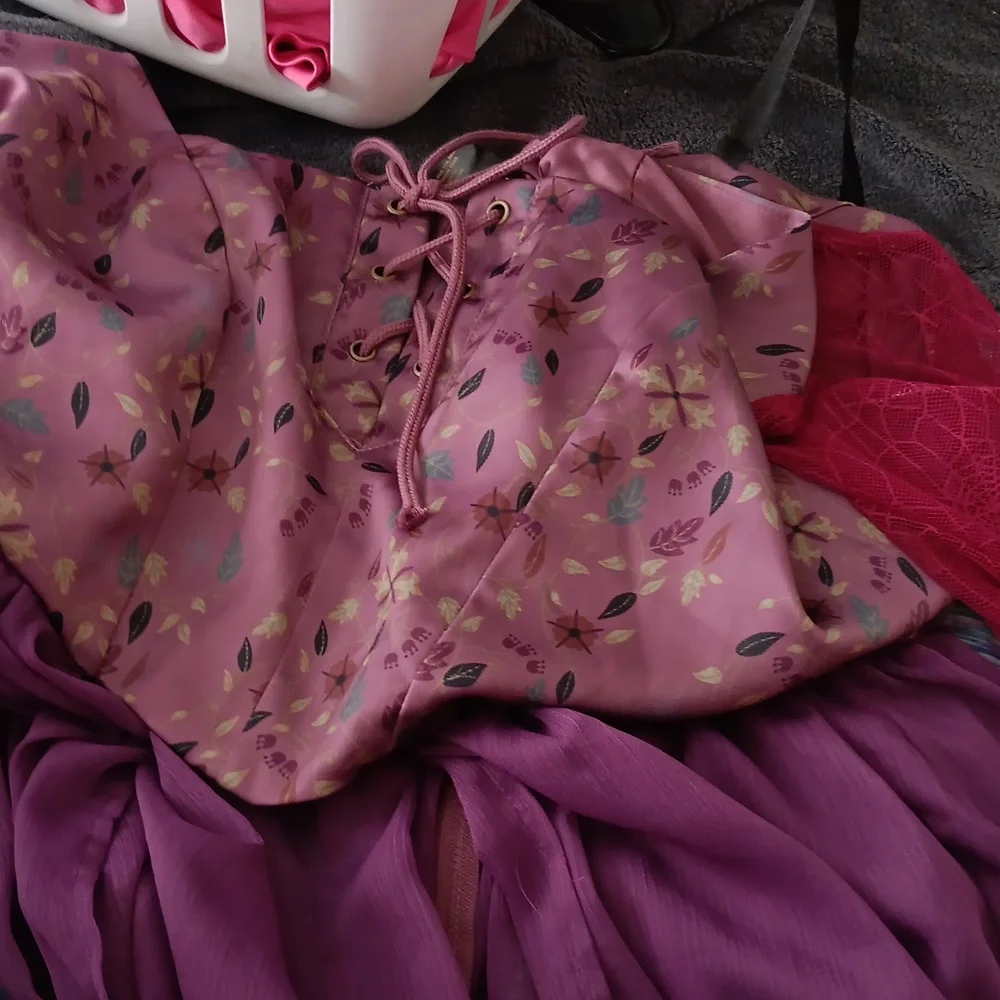 Top - Picture 2 of 4